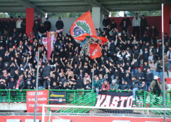 Derby scoppiettante ma senza padroni: all’Aragona pari tra Pro Vasto e Lanciano