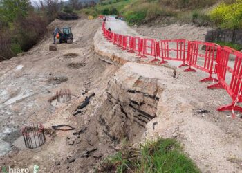 Provinciale e passerella sul Treste chiuse: per i residenti di contrada Guardiola viabilità in ginocchio