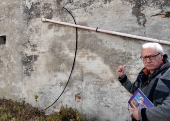 «Da due anni chiedo il rinnovo della concessione sul tratturo per poter avere accesso a casa mia»