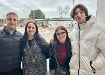 «Soppresso il bus per L’Aquila, per noi studenti costi alti e viaggi fino a 4 ore»