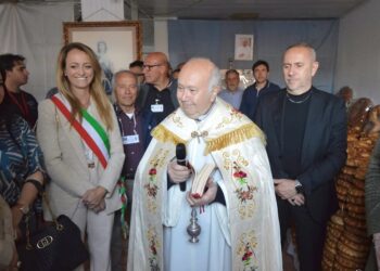 San Salvo, al via i festeggiamenti in onore di San Vitale. La benedizione e la distribuzione dei taralli