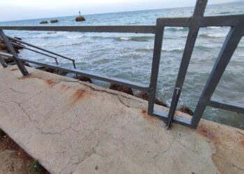 Cedimento del lungomare, ok al progetto da 300mila euro. Lavori dopo l’estate