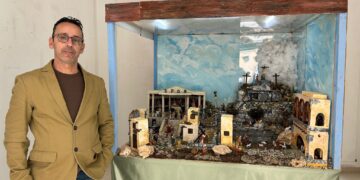 A Palazzo Mattioli il presepe pasquale di Giuseppe De Felice e Monica Notaro è già un successo