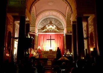 Il rito di 12 secoli fa: l’Ufficio delle tenebre per concludere il Venerdì Santo