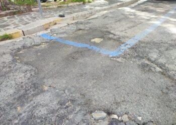 Strade dissestate: centro e periferie, stessi problemi