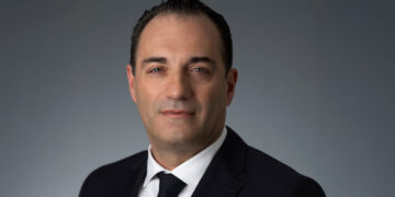 Un italiano a capo di Stellantis, Antonio Filosa nuovo Ceo del gruppo