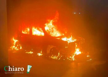 Inquietante episodio a Monteodorisio, incendiata nella notte l’auto della sindaca Catia Di Fabio