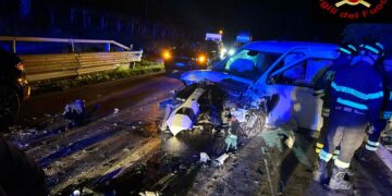 Casalbordino, violento scontro nella notte sulla Statale 16