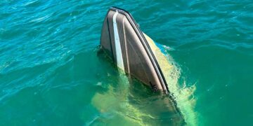 Imbarcazione da pesca affondata, ricerche escludono presenza di dispersi