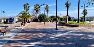 Piazza Rodi, le giostre non potranno tornarci. Menna: «Abbiamo agito nel pieno della legge»