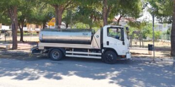 Zone di San Salvo da giorni senz’acqua, la Sasi interviene con un’autobotte