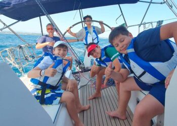 Il Circolo Nautico Vasto porta in mare i ragazzi della scuola primaria “Martella”