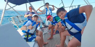 Il Circolo Nautico Vasto porta in mare i ragazzi della scuola primaria “Martella”