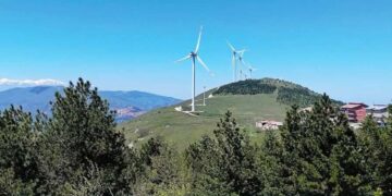 A Schiavi di Abruzzo la seconda passeggiata ecologica per «un modello di energia davvero sostenibile»