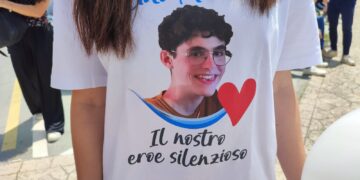 «Mattia, ora il tuo cuore lo faremo battere noi». Mamma Silvia: «Vola libero»