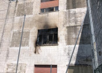 Incendio in Comune a Furci, fiamme nell’archivio domate dalla protezione civile
