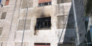 Incendio in Comune a Furci, fiamme nell’archivio domate dalla protezione civile