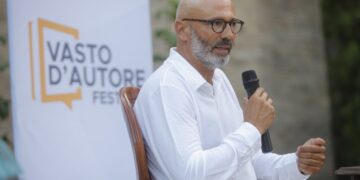 Giulio Napolitano al Vasto d’autore Festival: «La vita col mio papà, presidente della Repubblica»