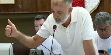 Le onde di Vignola agitano la maggioranza, botta e risposta Menna-Di Stefano. «Andiamo in procura»