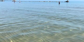 Balneazione ok a Vasto e San Salvo. Menna: «Attendiamo fondi», De Nicolis: «Probabile sversamento»