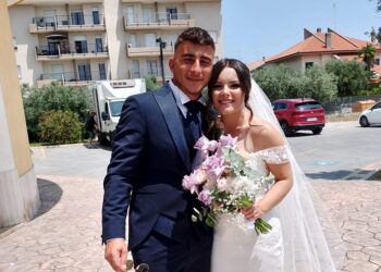 Chiara e Vincenzo, i colleghi vi augurano una vita felice