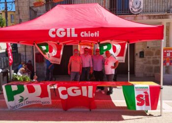 A Lentella “sdoppiamento” delle iniziative pro-referendum. Pd scrive a vertici: «Atteggiamento divisivo»