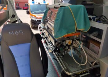 Trasporto dei neonati in emergenza, a Chieti inaugurata ambulanza Sten