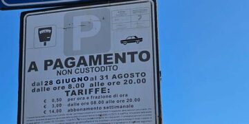 Parcheggi alla marina, nuova ordinanza: dal 28 giugno. Strisce blu anche in via Vasco De Gama