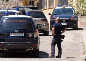 Blitz dei carabinieri a San Salvo, serie di perquisizioni antidroga: sequestrati 10 grammi di cocaina