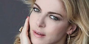 “Unplugged d’Autore”, a San Salvo Marina lo spettacolo con Claudia Gerini