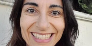 “Nessuna nuvola nottetempo”, quando la formazione diventa rinascita: il primo libro di Maria Luciana Di Silvio