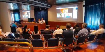 Facchinaggio, Asl: «Riduzione oraria da agosto, disponibili a prorogare contratti fino a fine anno»