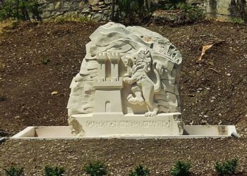 L’opera che celebra il legame con Castiglione, il 9 agosto l’inaugurazione di “Radici”