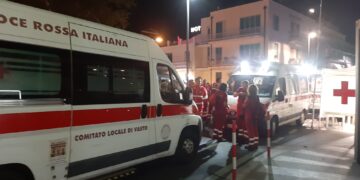 Notte Rosa, il bilancio sanitario: 30 interventi tra comi etilici, cadute, ferite, contusioni e attacchi di panico