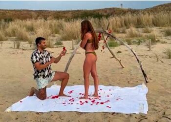 La proposta di matrimonio di Gabriele per Irene nel tramonto di Punta Penna… congratulazioni!