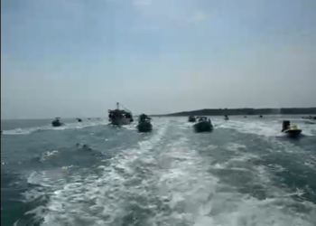 La suggestiva processione in mare: Casalbordino in festa per Santa Maria dell’Assunta