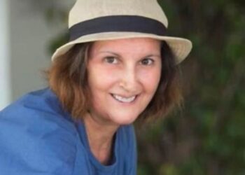 Commozione per la prematura scomparsa di Patrizia Sacramone: «Sorriso e passione per il lavoro»