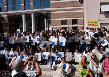 Merito scolastico, a San Salvo premiati in piazza 103 studenti
