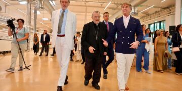 Si rafforza il distretto dell’alta moda a Penne, Cucinelli inaugura il secondo padiglione