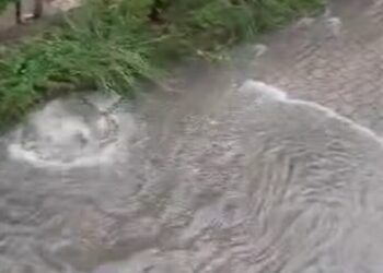 Vasto, a ogni temporale le tubature di scolo scoppiano