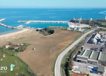 Lo stabilimento Renexia a Vasto: maxi-investimento, 1.500 posti di lavoro entro il 2027