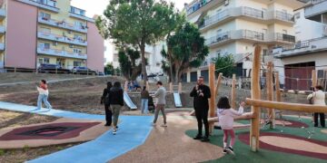 A San Salvo taglio di nastro per il parco riqualificato di via Adige