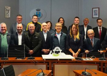 “Lavoro è Vita”: aziende, sindacati e cittadini insieme per il monumento «simbolo del riscatto»