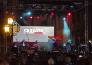 Da “Dove si va” a “Dio è morto” e “Io vagabondo”: coi Nomadi la musica è impegno per pace e lavoro