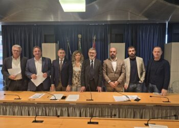 «Fondi solo per i Comuni di destra, una domanda presentata prima della pubblicazione del bando»