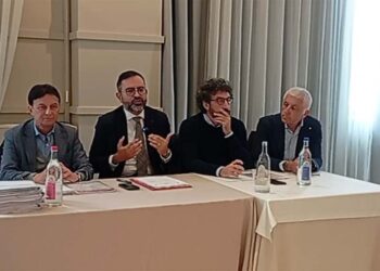 Prg San Salvo, metà minoranza chiede ritiro delibera. Psi: «La democrazia non può essere sospesa»