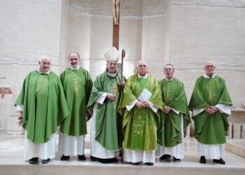 La comunità di San Giovanni Bosco accoglie don Piero Lalla. Mons. Forte: «Sii testimone d’amore»