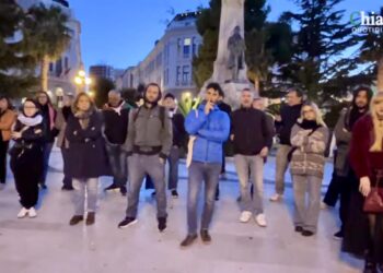 In piazza Rossetti il sit-in pro Flotilla: «Difendere le missioni vuol dire difendere la vita a Gaza»