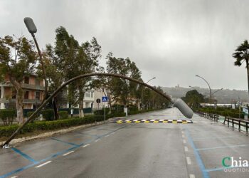 Comune di Vasto, 130mila euro per sostituire lampioni pericolanti e segnaletica