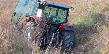 Rubati e nascosti nella vegetazione: ritrovati 2 trattori portati via da una concessionaria di Cupello